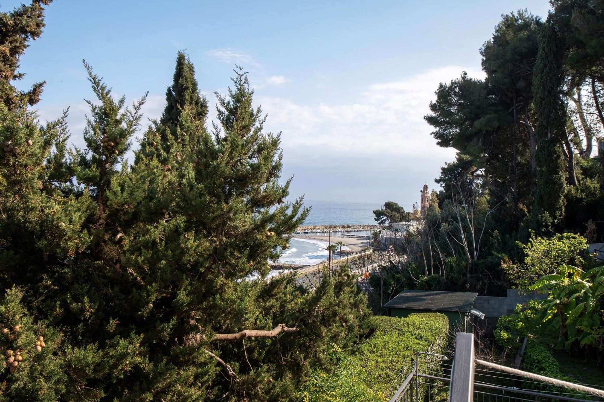 Alba Marina Apartment San Lorenzo al Mare Exterior photo