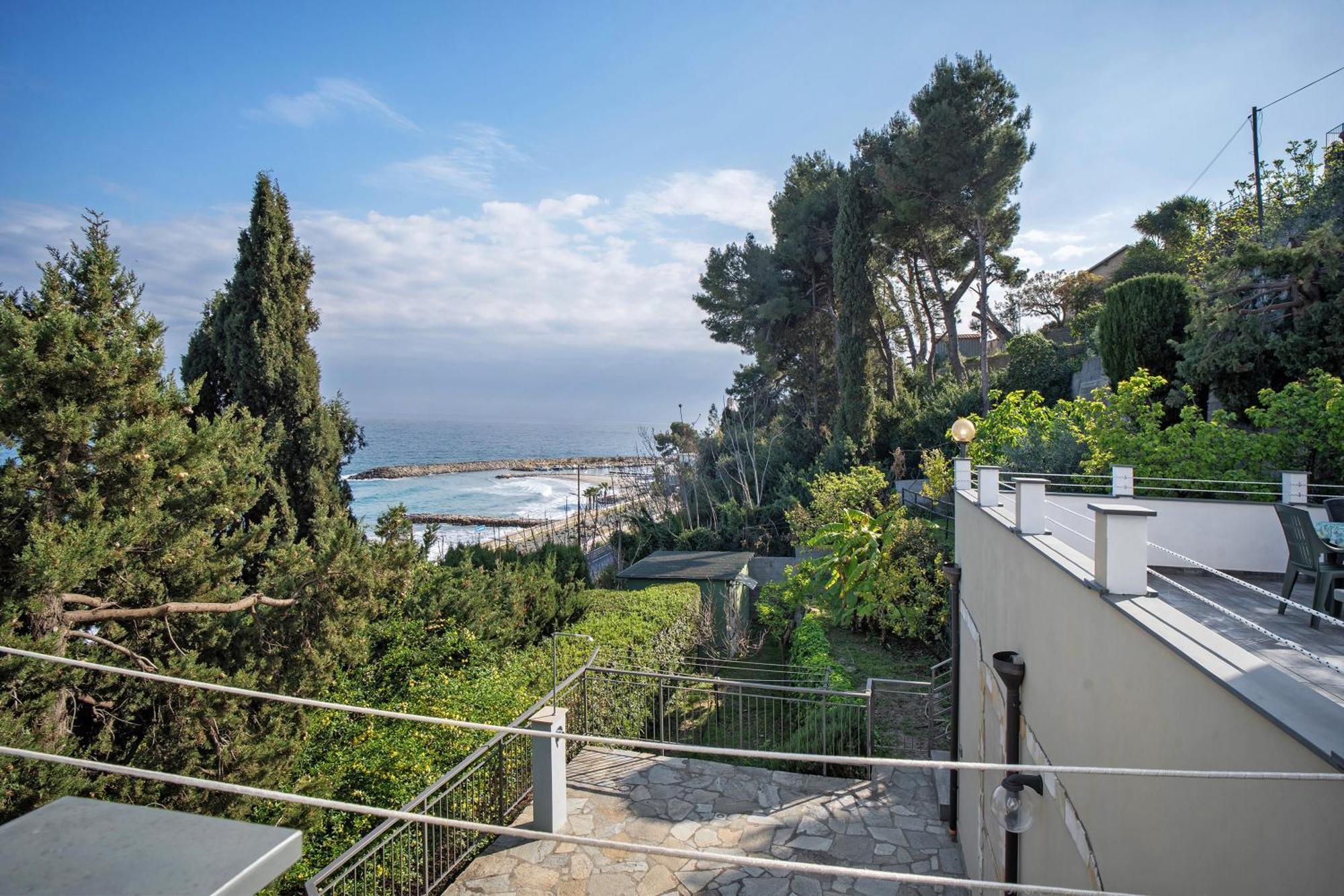 Alba Marina Apartment San Lorenzo al Mare Exterior photo